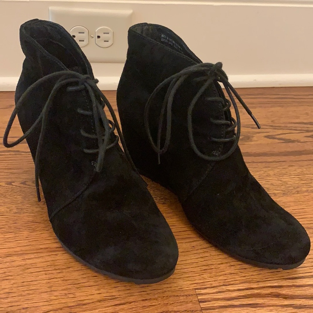 Black Suede Wedge Boots